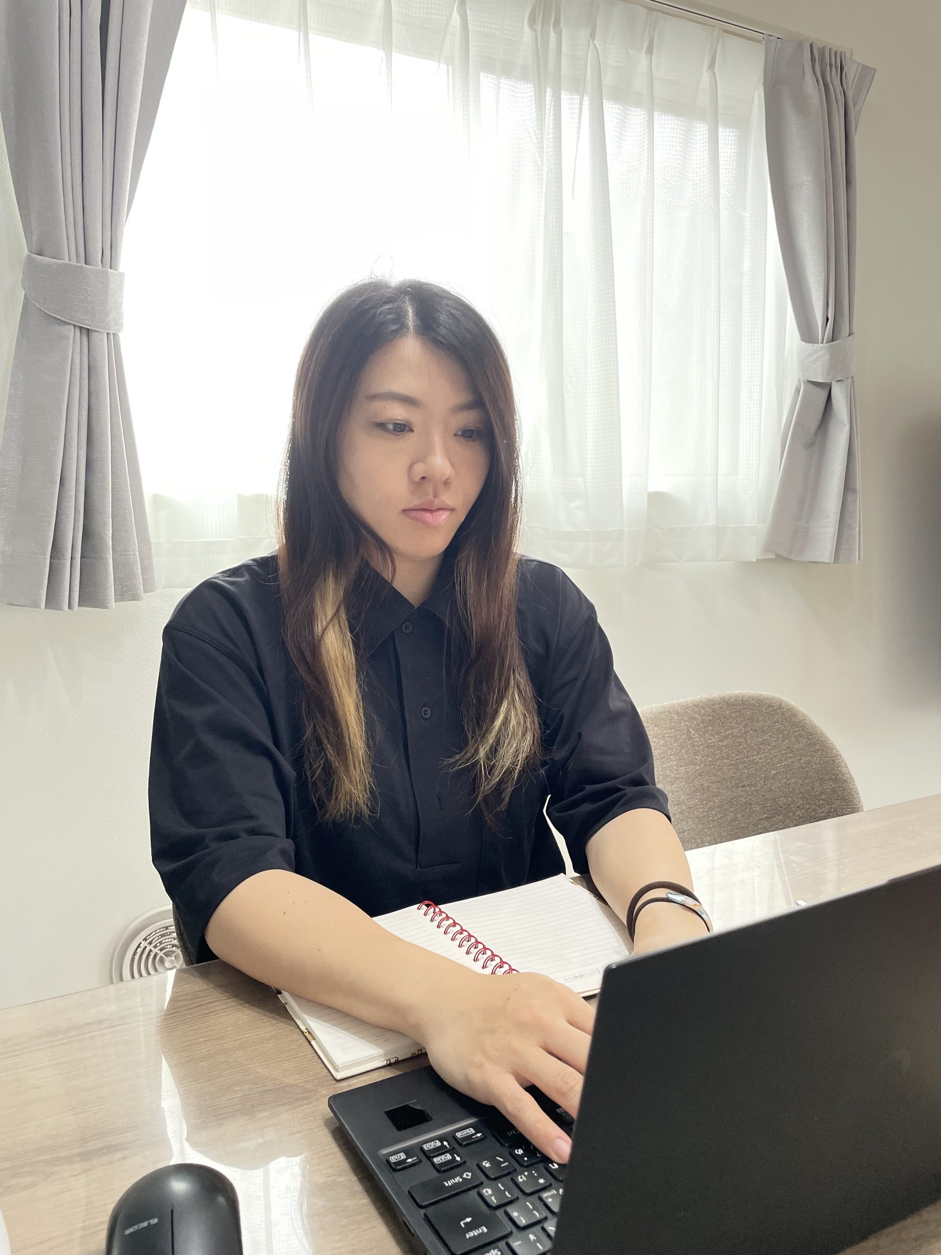 新里菜奈子のアバター